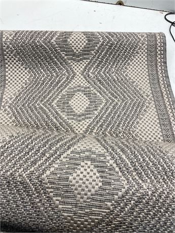 Cabana light gray runner rug (2x8)