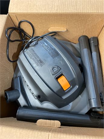12 Gal 5.0 HP NXT Wet/Dry Shop Vacuum with Extras